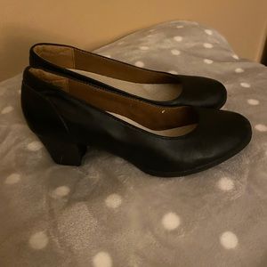 Size 9 black closed toe heels